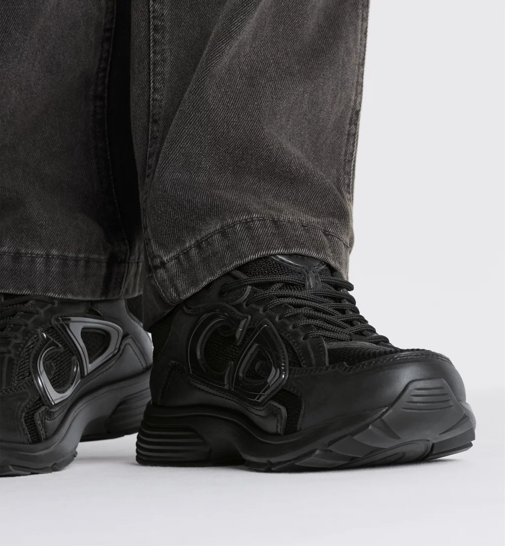 B30 Countdown Sneaker Black Smooth Calfskin and Black Technical Mesh 3SN279AAD_H900