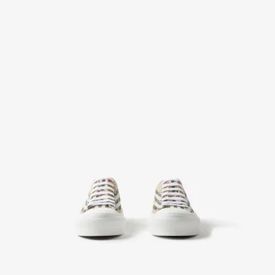 Burberry Check canvas sneakers 02