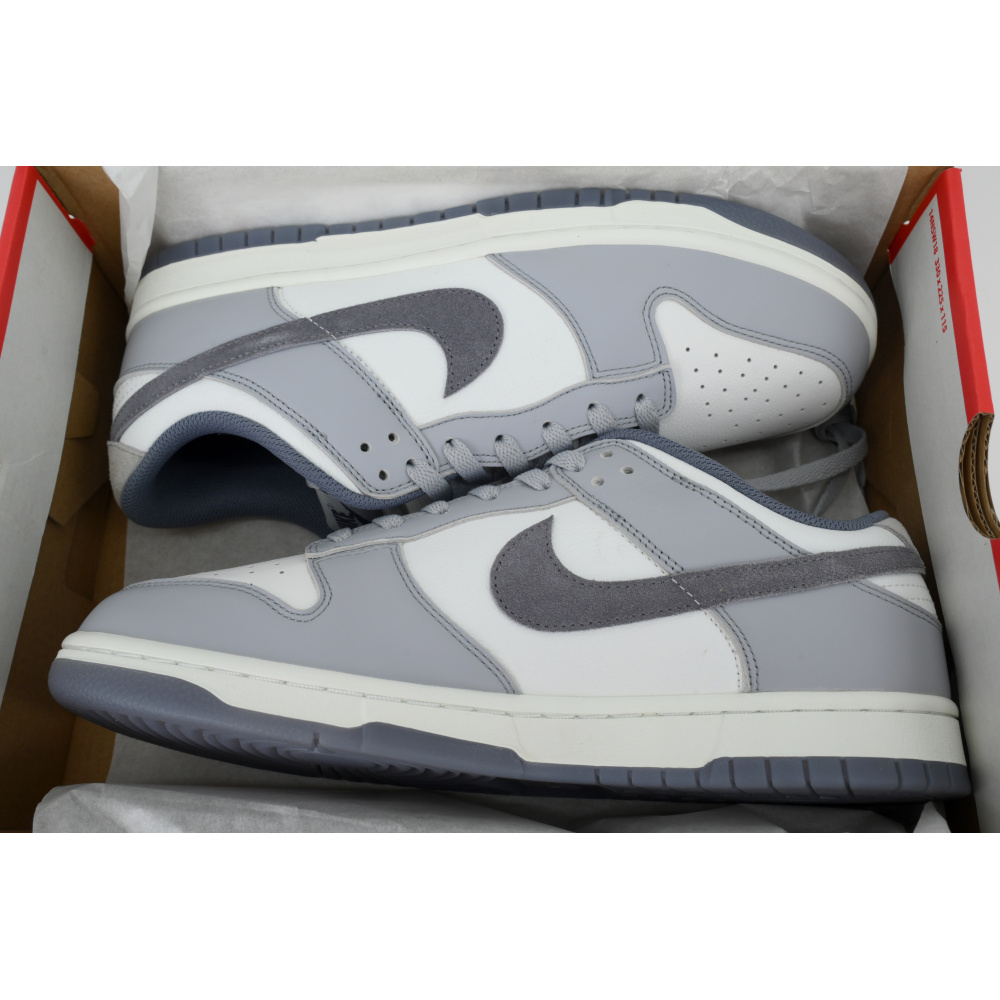 LJR Batch Nike Dunk Low SE 'Light Carbon' FJ4188-100