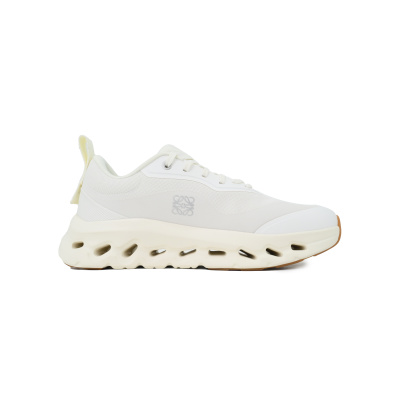 ON Loewe x Cloudtilt White 02