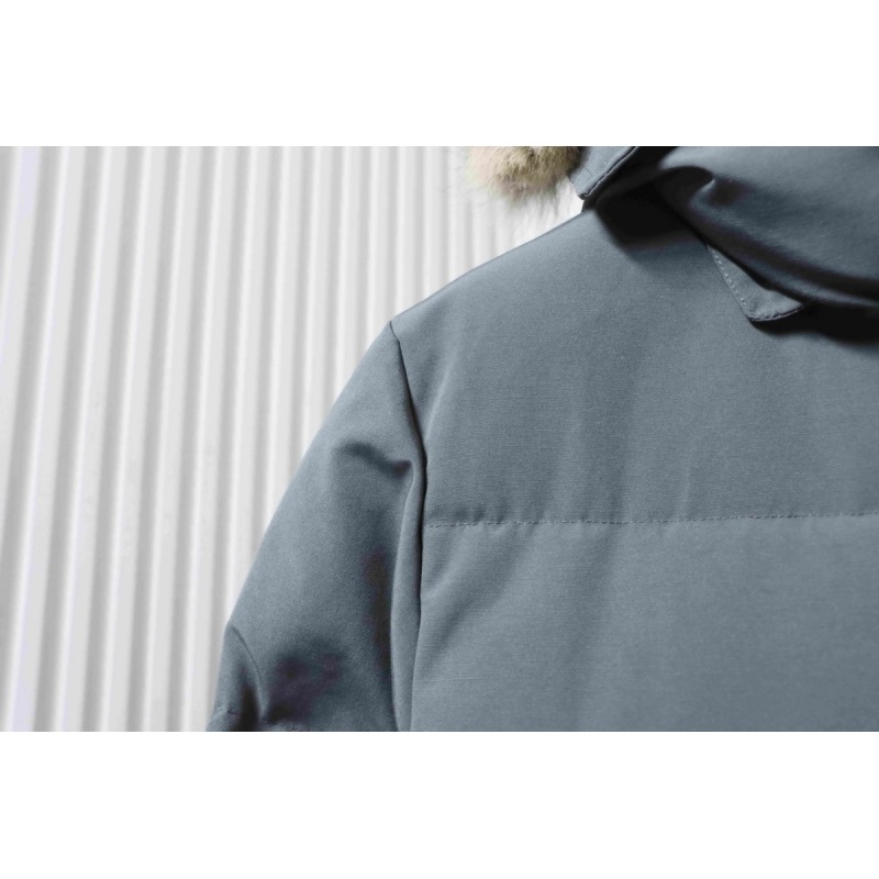 Canada Goose Mystique Parka Classic Long Disc Graphite