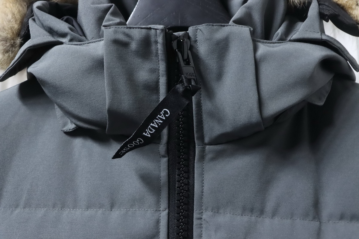 Canada Goose Mystique Parka Classic Long Disc Graphite