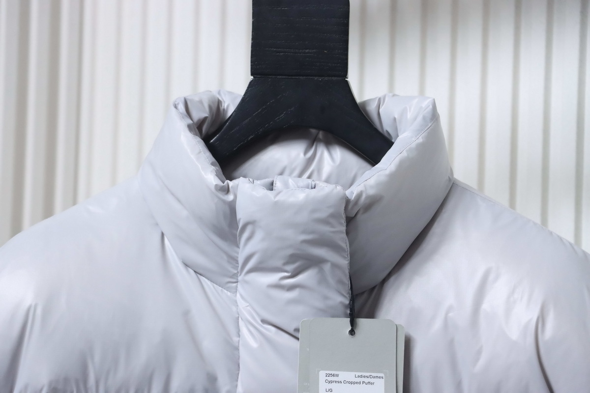 Canada Goose Cypress Cropped Puffer White Gray