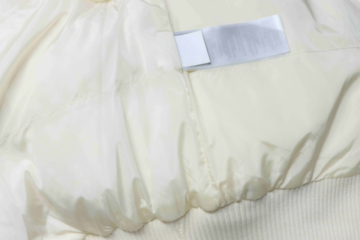 Canada Goose Hybridge Quilted Knit Jacket White