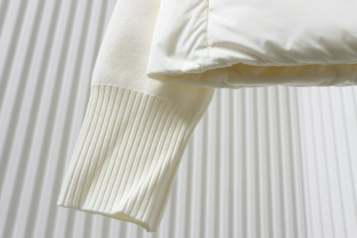 Canada Goose HyBridge Wide Quilt Knit Hoody White