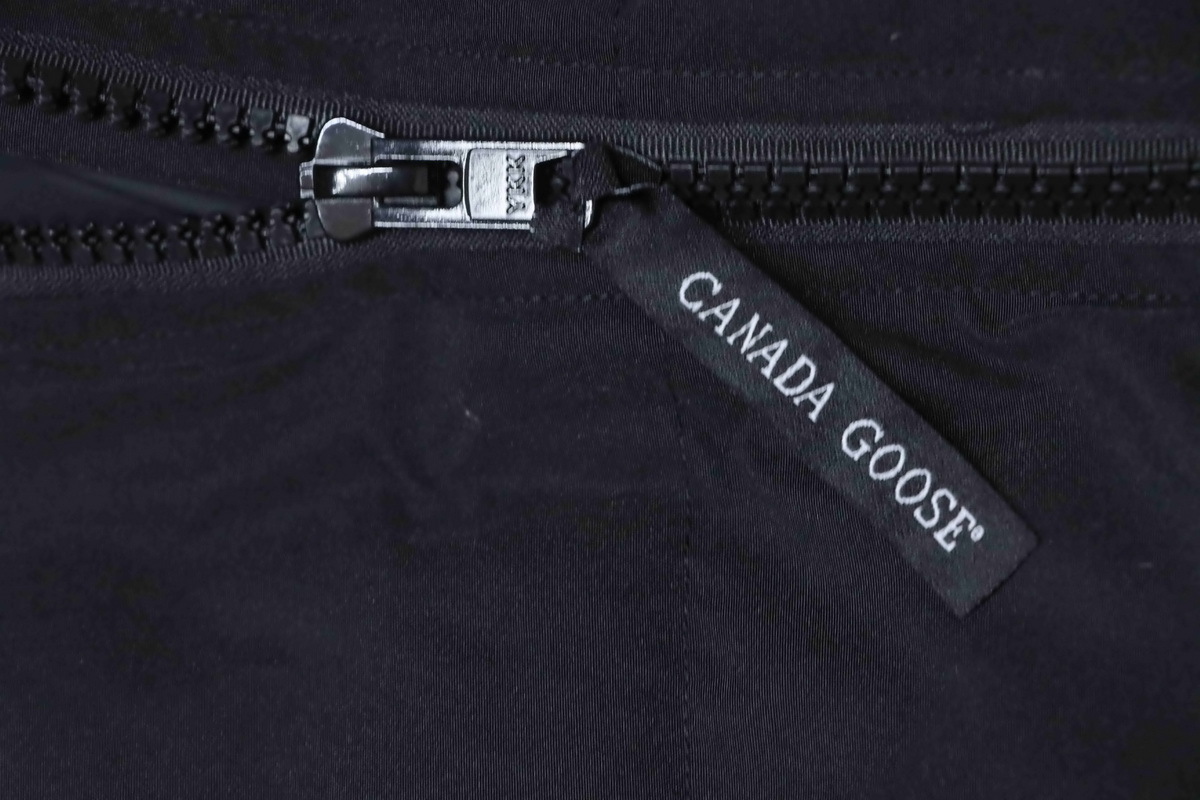 Canada Goose Mystique Parka Classic Long Disc Black
