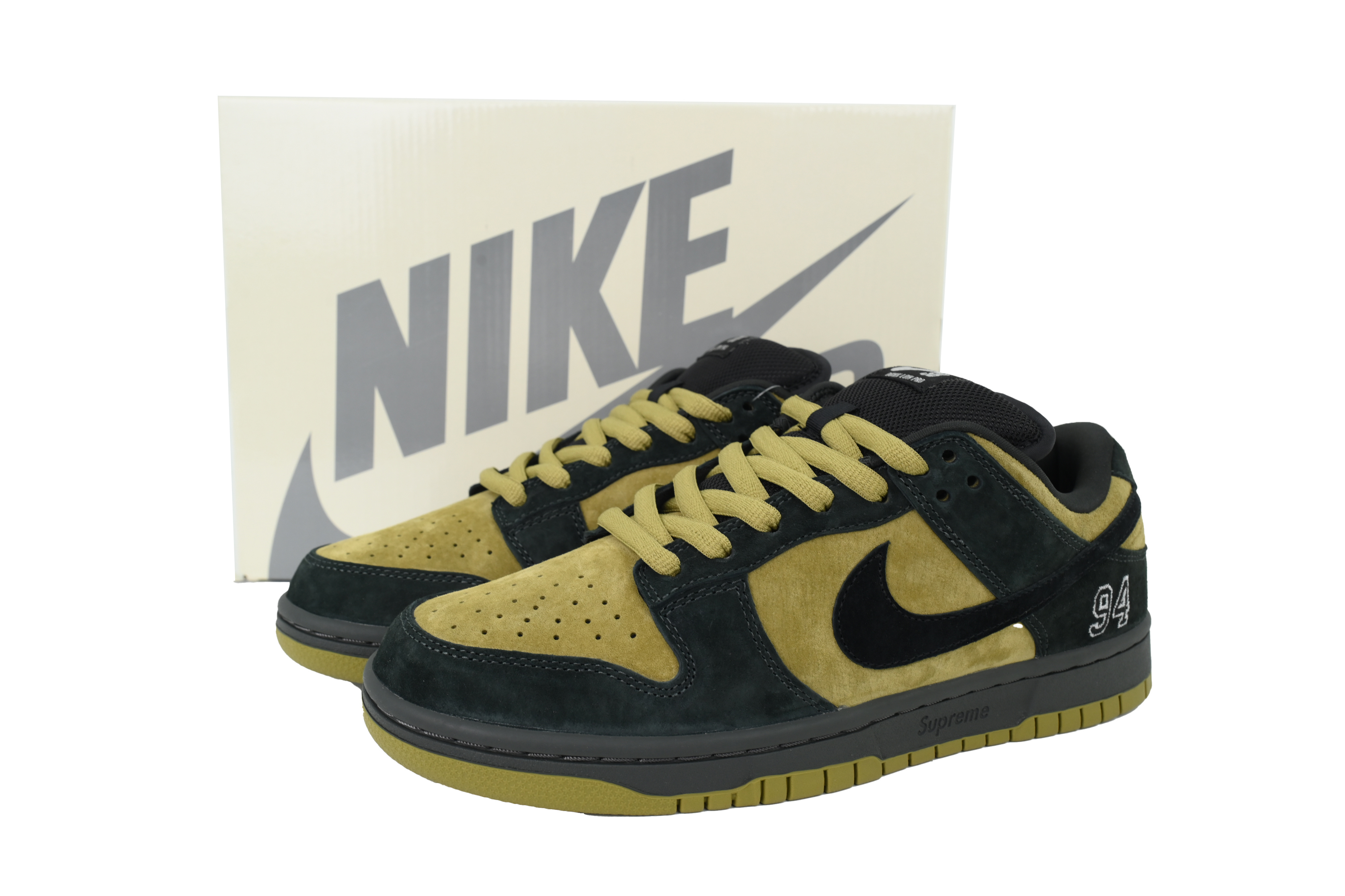 LJR Batch Nike Supreme x Dunk Low SB 'Camper Green' HQ8487-300