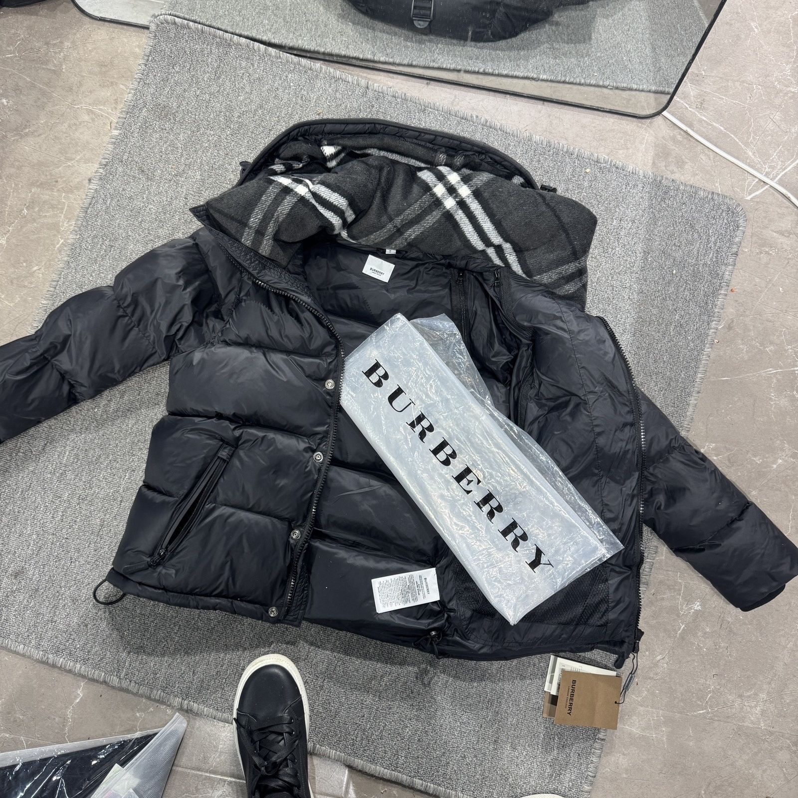 Burberry Hooded Puffer Jacket with Hood