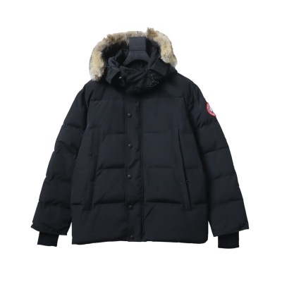 Canada Goose Wyndham Parka Black Down Jacket 01
