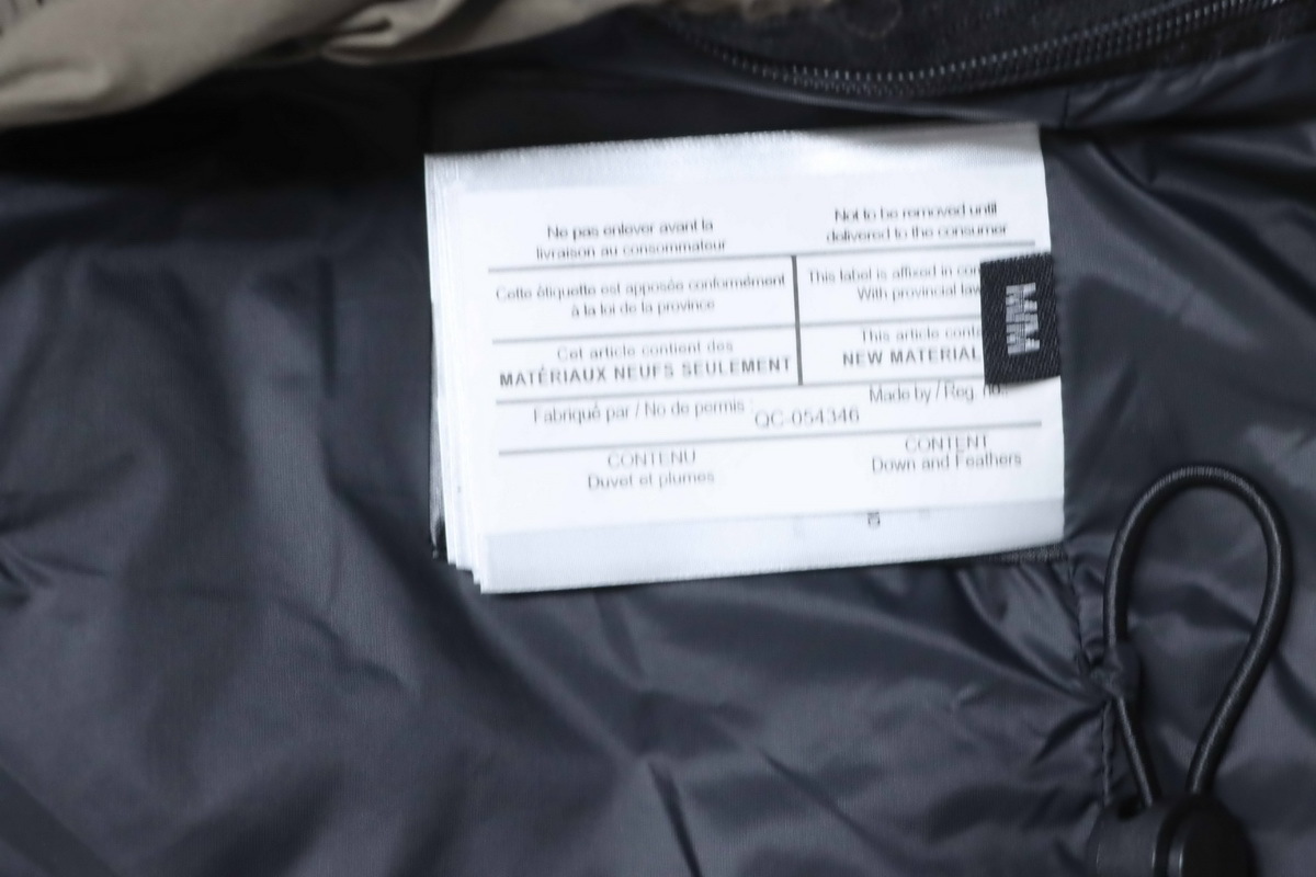 Canada Goose Wyndham Parka Brown Down Jacket