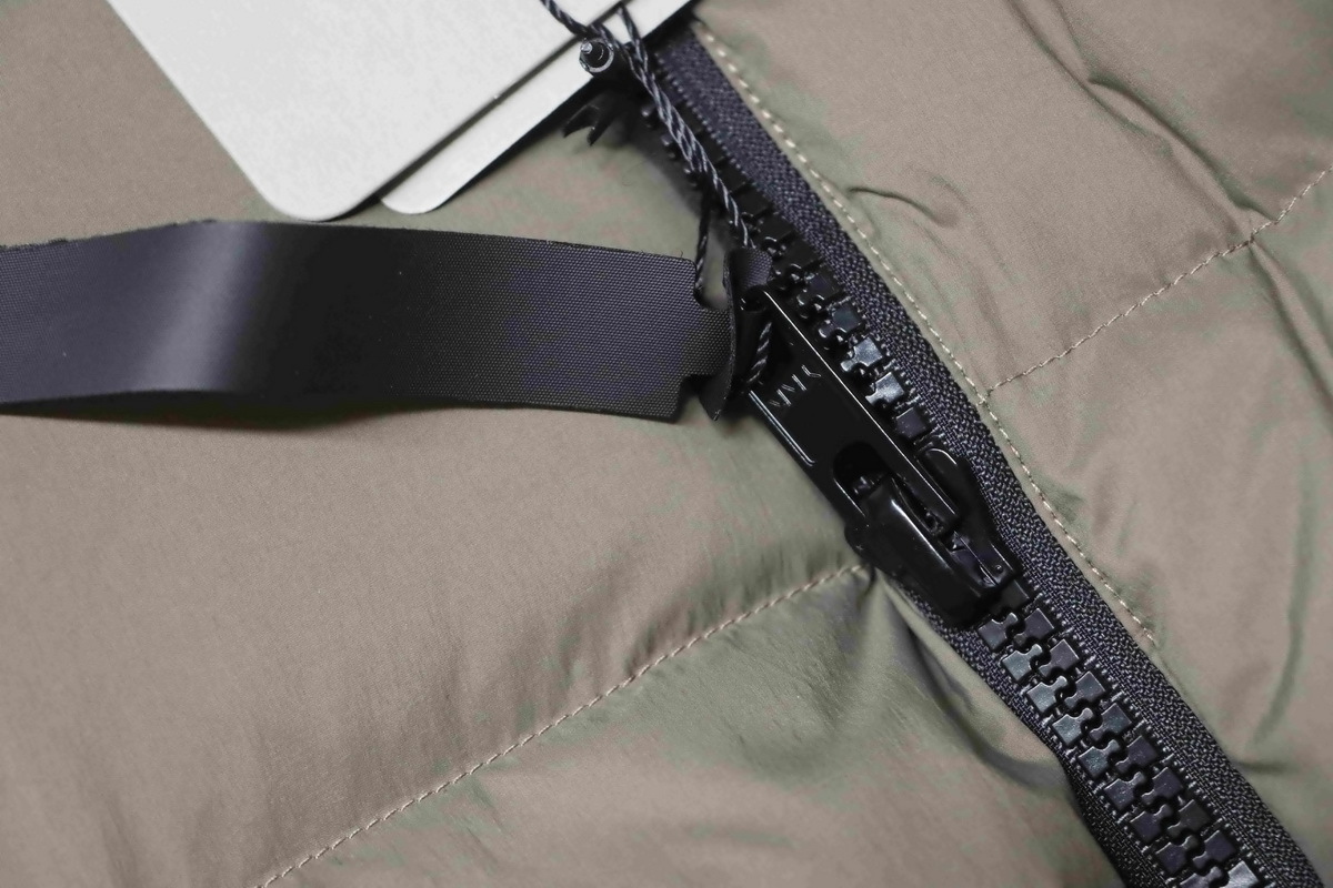 Canada Goose Wyndham Parka Brown Down Jacket