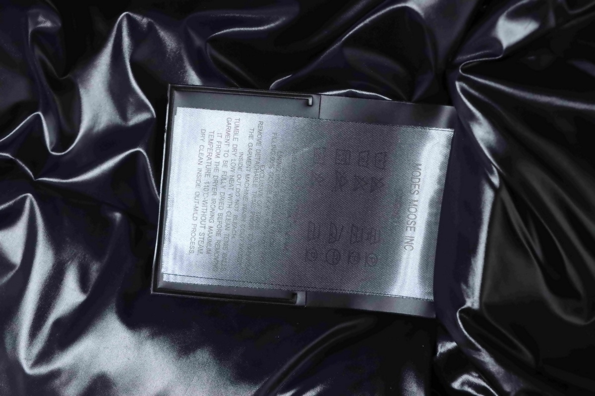 Moose Knuckles Suthep Gold Down Jacket