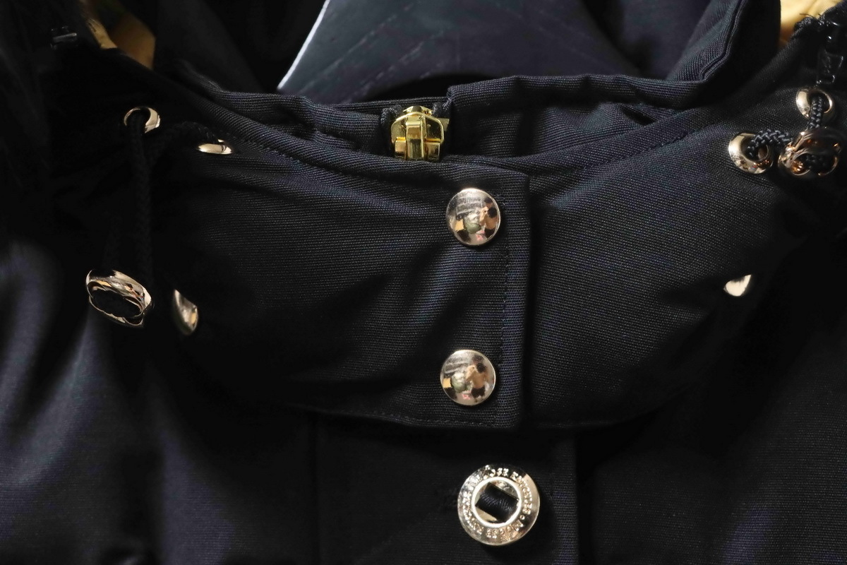 Moose Knuckles Women's Gold Scissors Down Jacket #05-Black