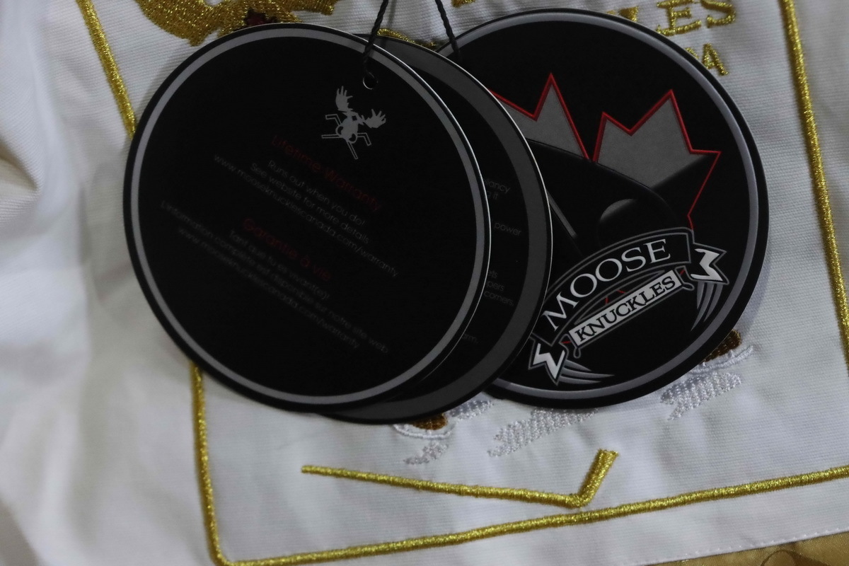 Moose Knuckles Women's Gold Scissors Down Jacket #05-White