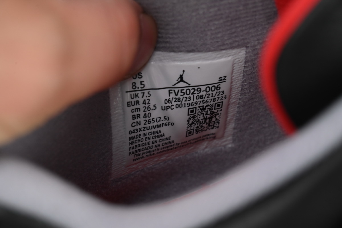 【Black Friday Special Offers】PK God Batch Air Jordan 4 "Bred Reimagined" FV5029-006