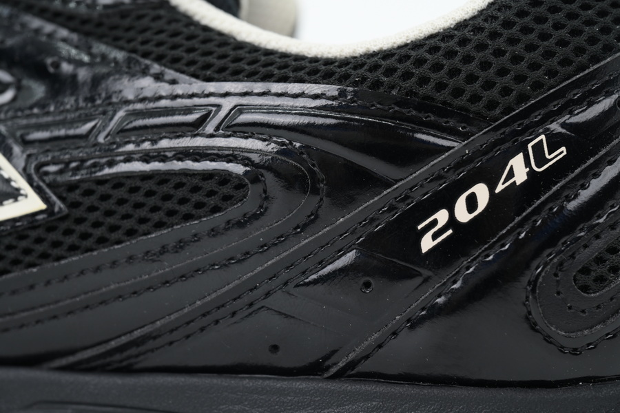 New Balance 204L 'Black Timberwolf' U204LMRA