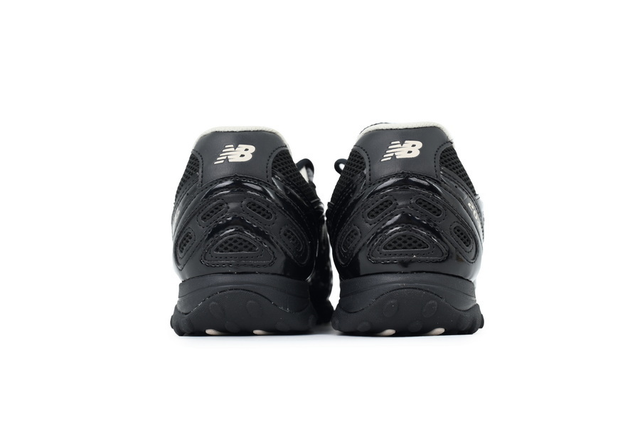 New Balance 204L 'Black Timberwolf' U204LMRA