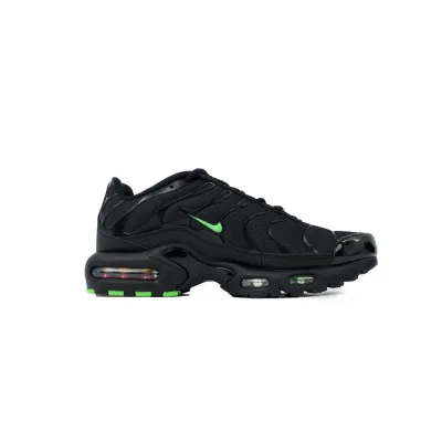 Nike Air Max Plus 'Green Strike' DM0032-024 02