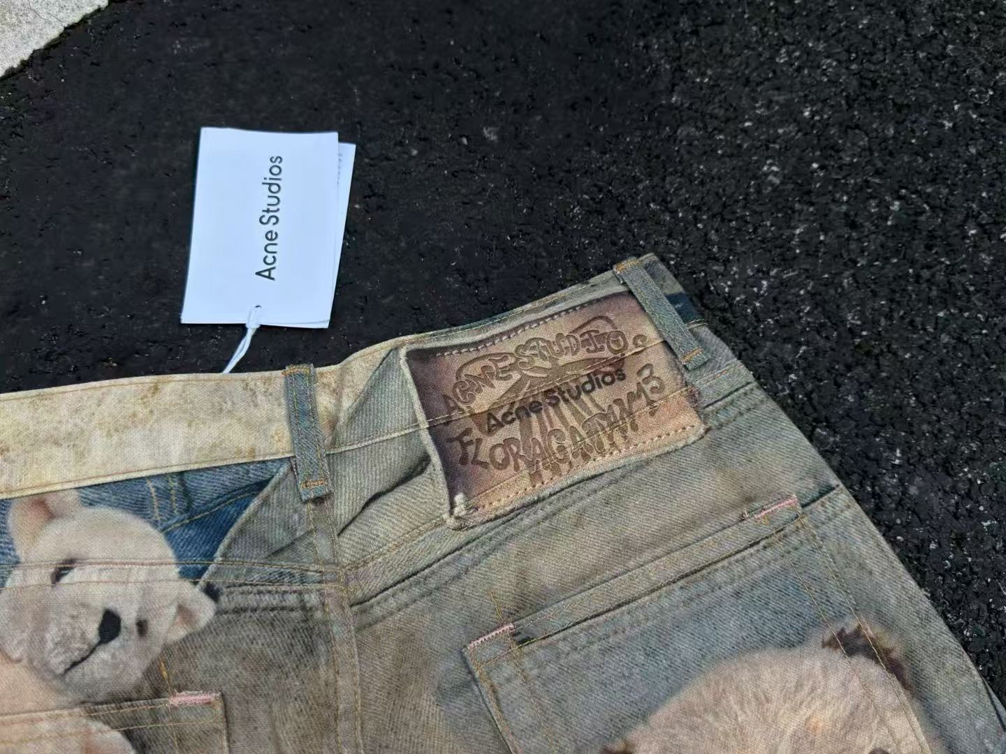 Acne Studios Loose Fit Jeans 1981 KH AC1981