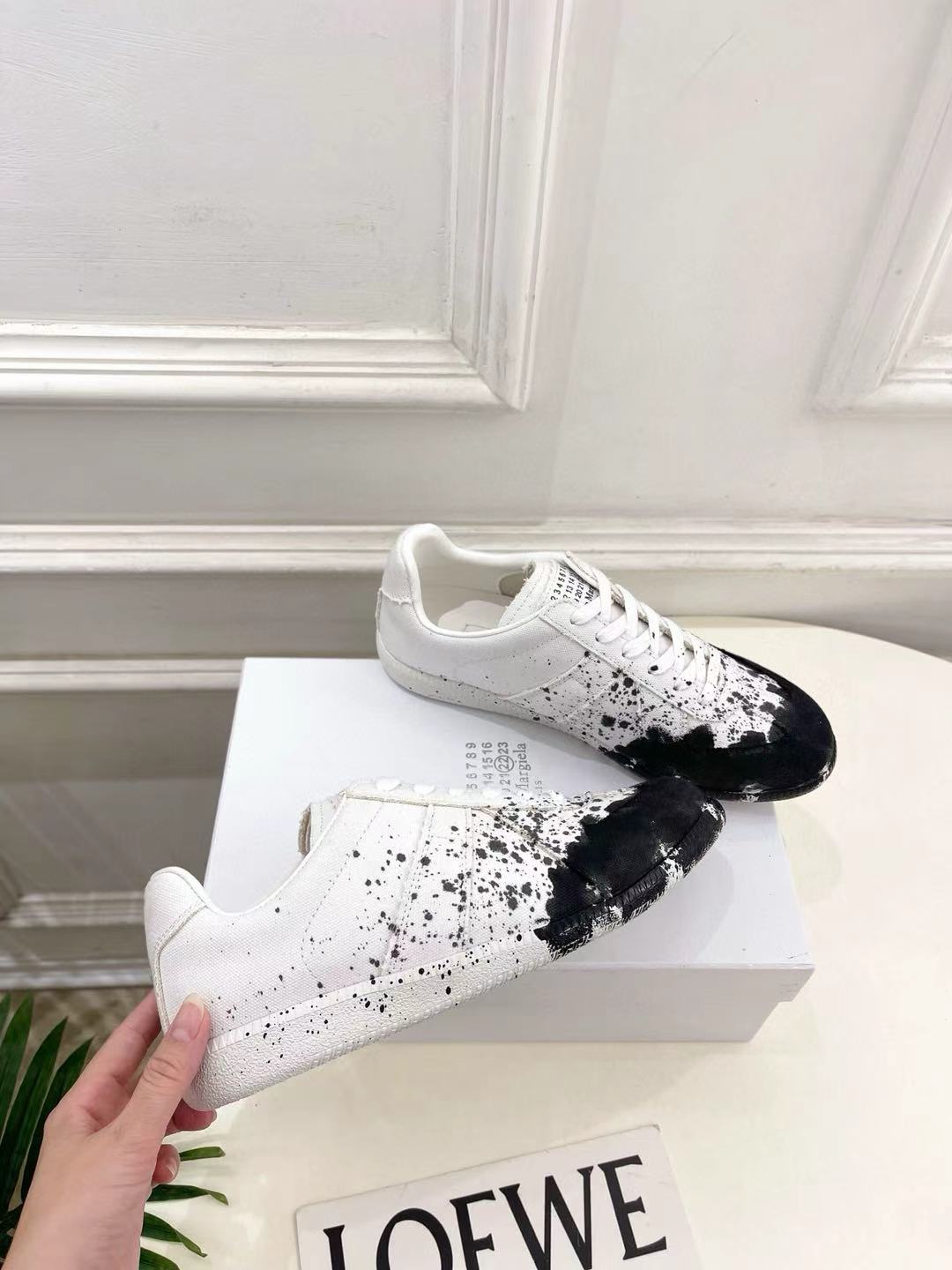 Maison Margiela Replica Paint Splatter White Black PB1231