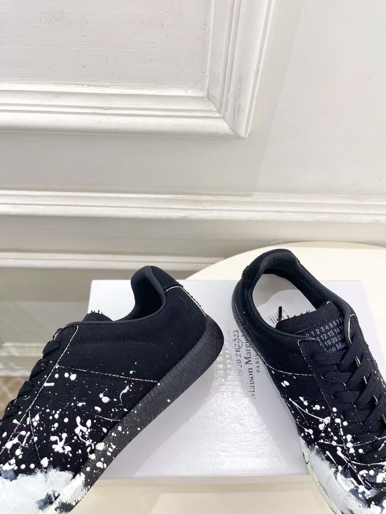 Maison Margiela Replica Paint Splatter Black White PB1231