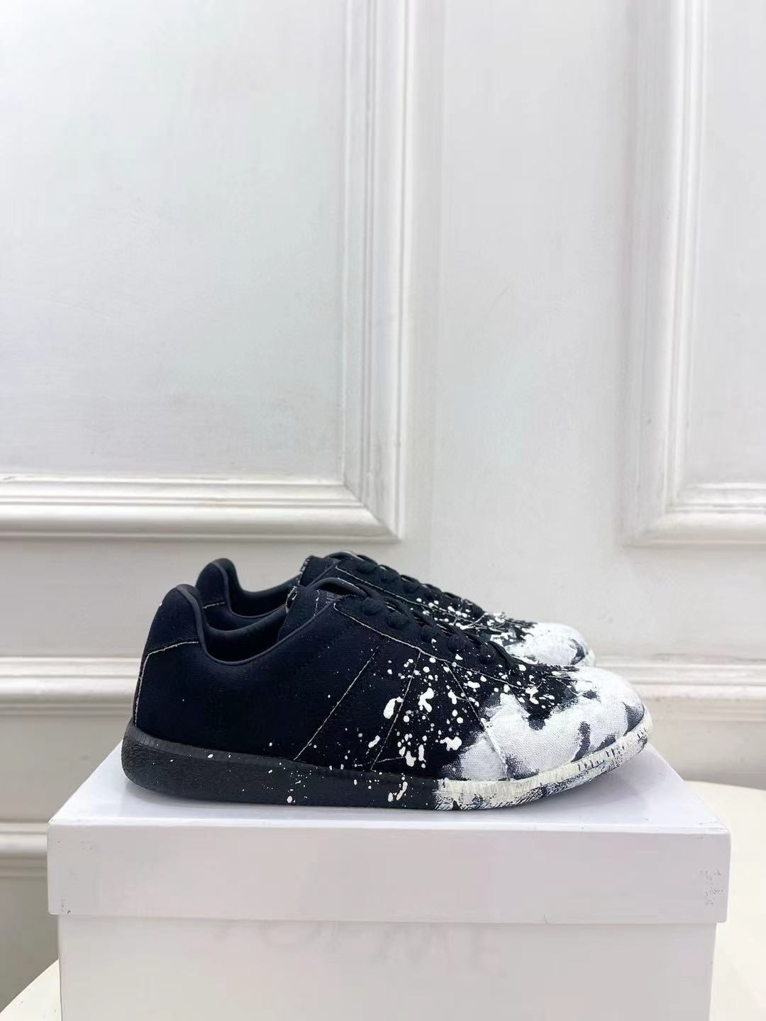 Maison Margiela Replica Paint Splatter Black White PB1231