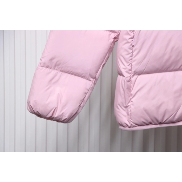 Moncler Abbadia Short Down Jacket Pink