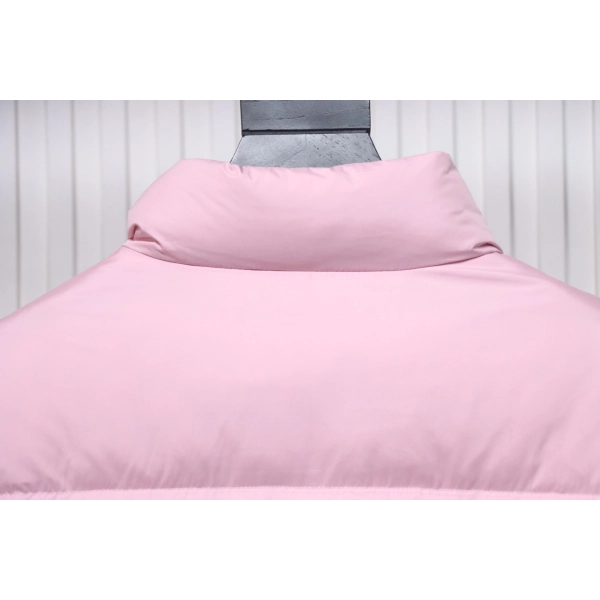 Moncler Abbadia Short Down Jacket Pink