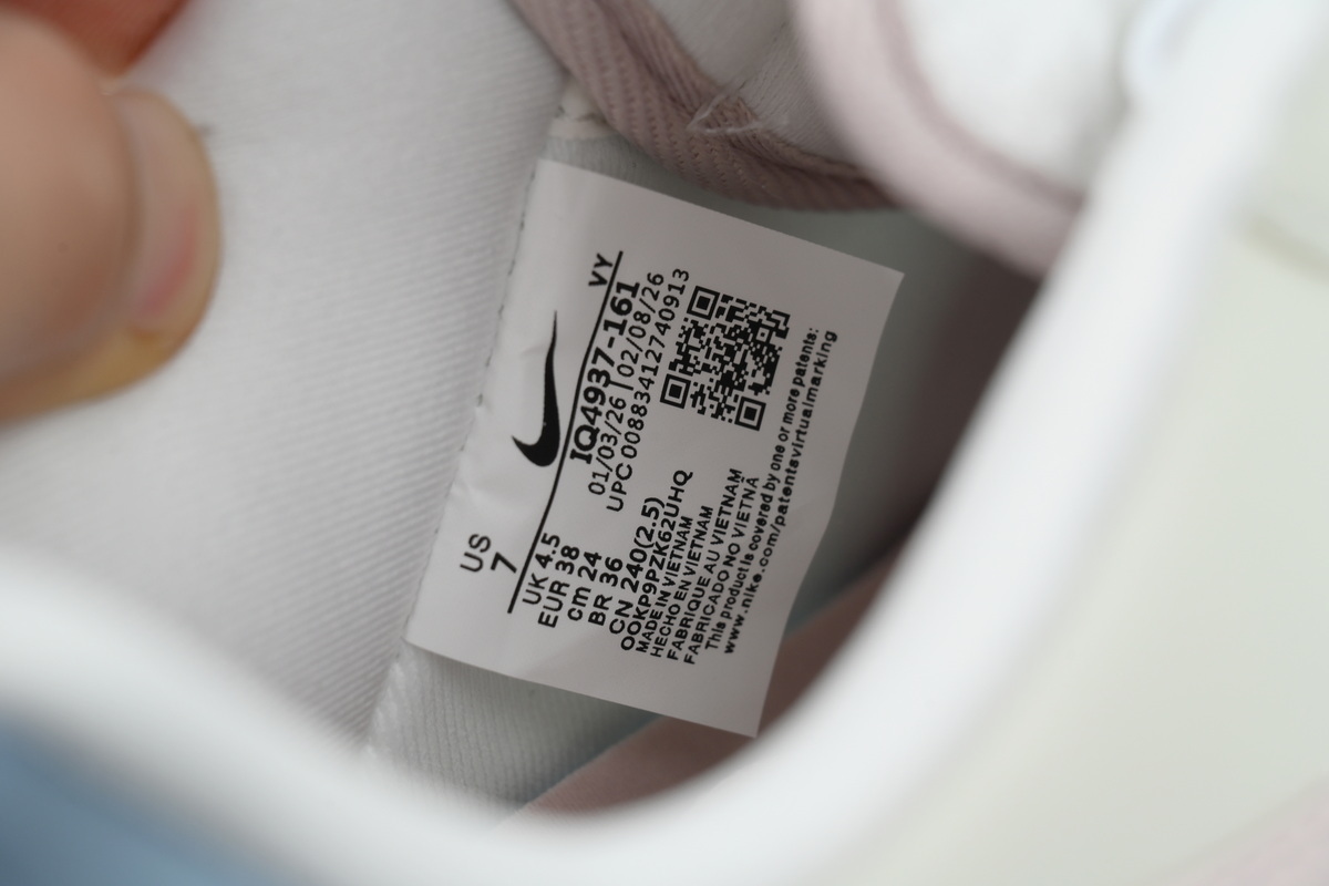 LJR Batch Nike Wmns Air Force 1 'Valentine's Day' 2026 IQ4937-161