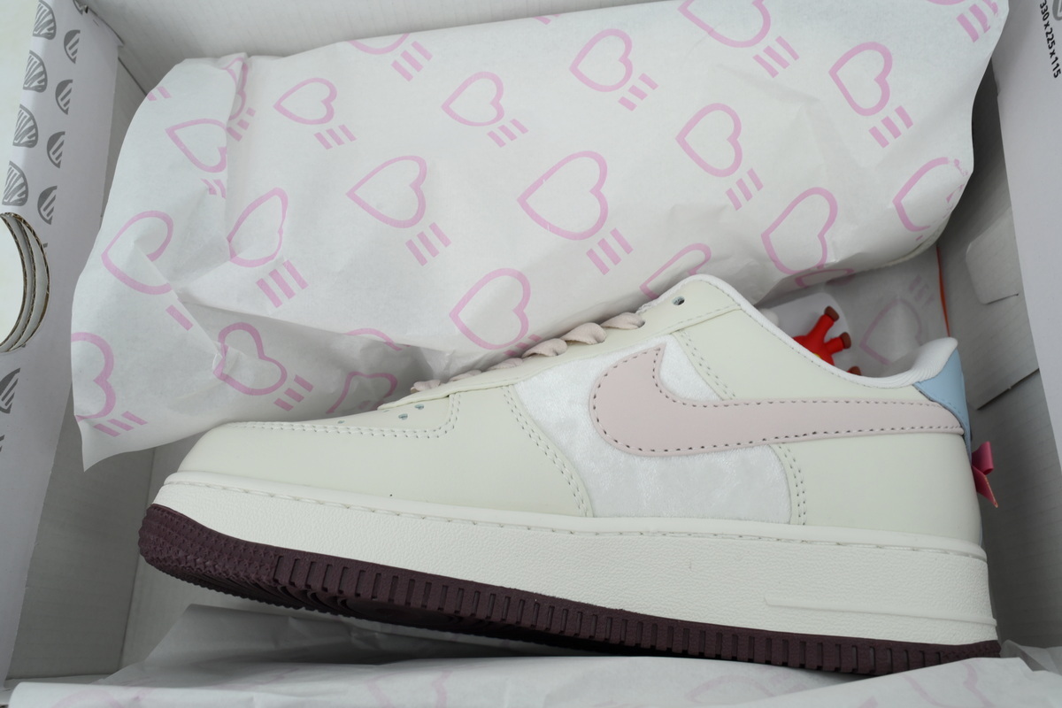 LJR Batch Nike Wmns Air Force 1 'Valentine's Day' 2026 IQ4937-161