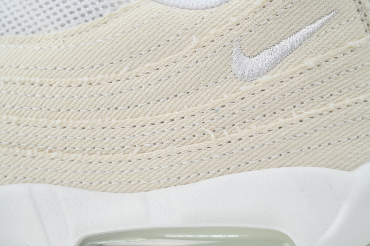 PK God Batch Undefeated x Nike Air Max 95 Large Bubble Off-White HM4743-100