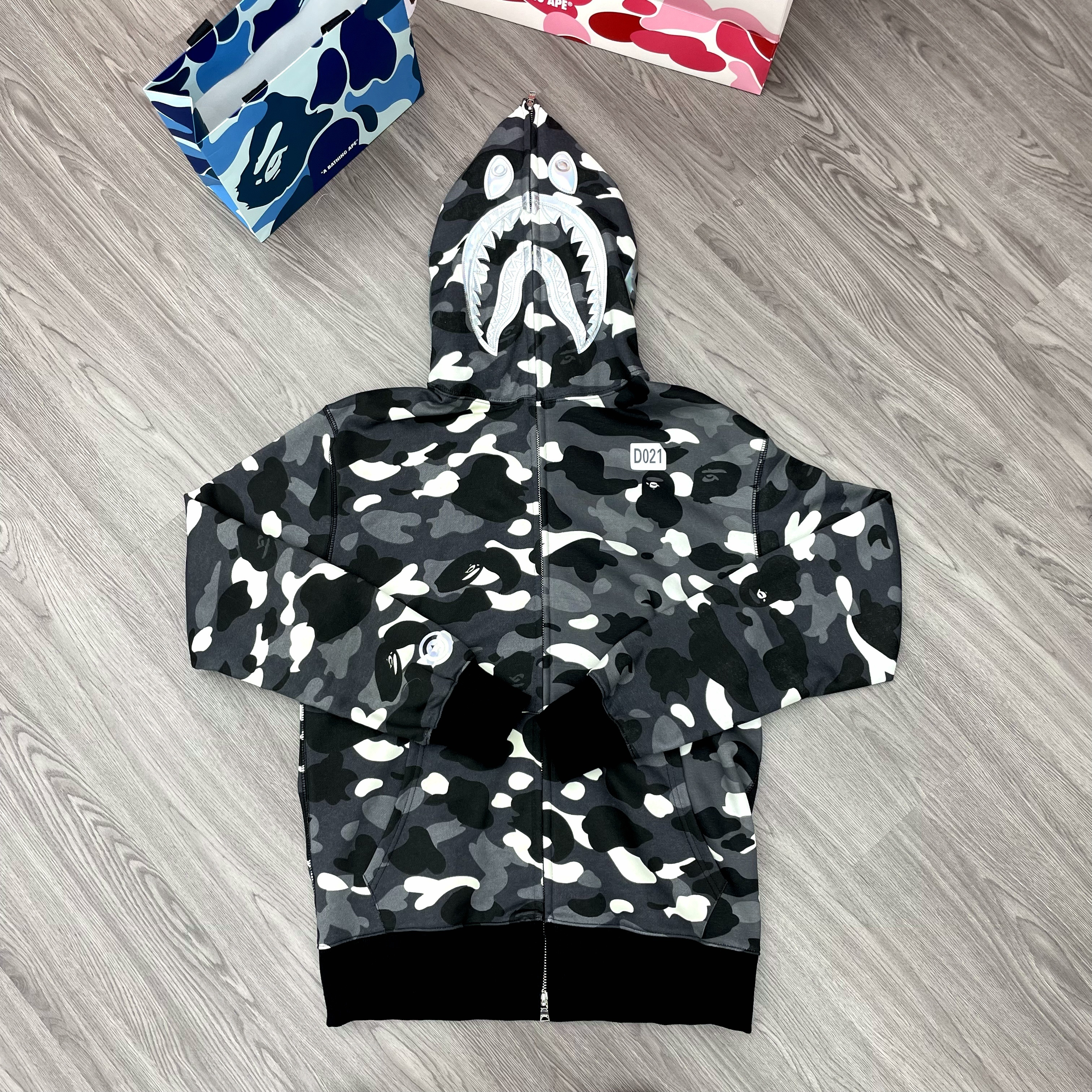 A BATHING APE City Camo Shark Full Zip Hoodie Black