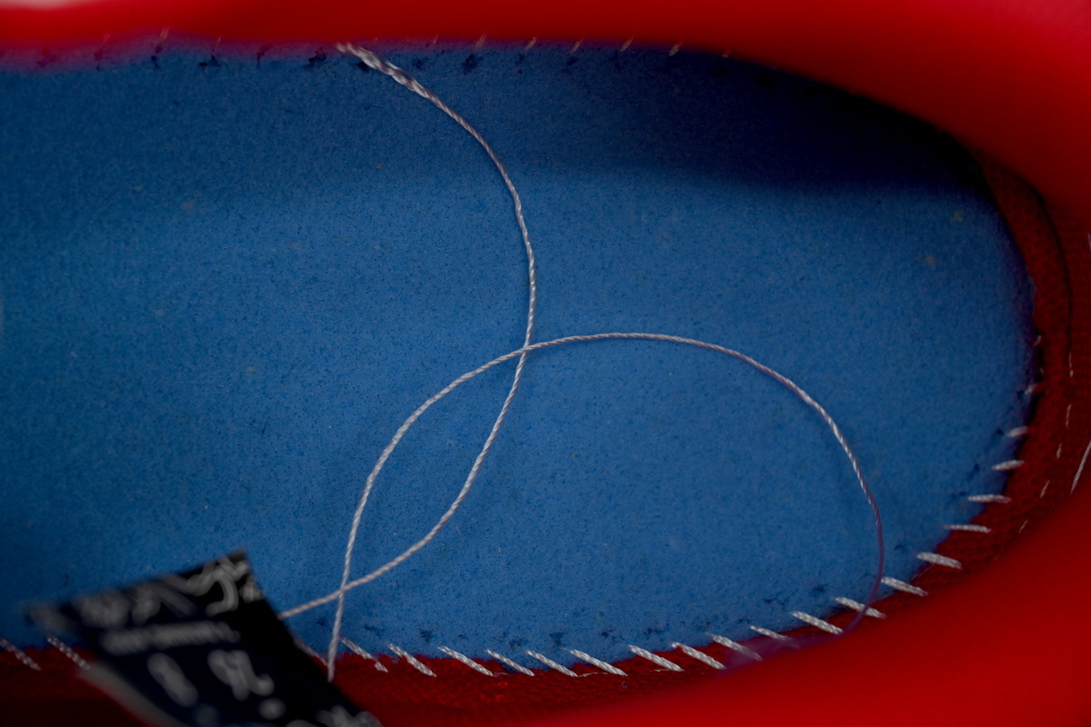 A BATHING APE Red And White Big Star OZXSHMX 91314M