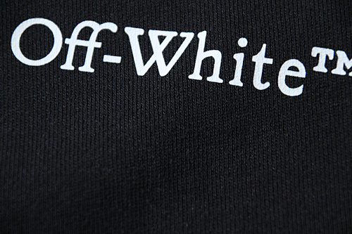 Off White Shorts 1373
