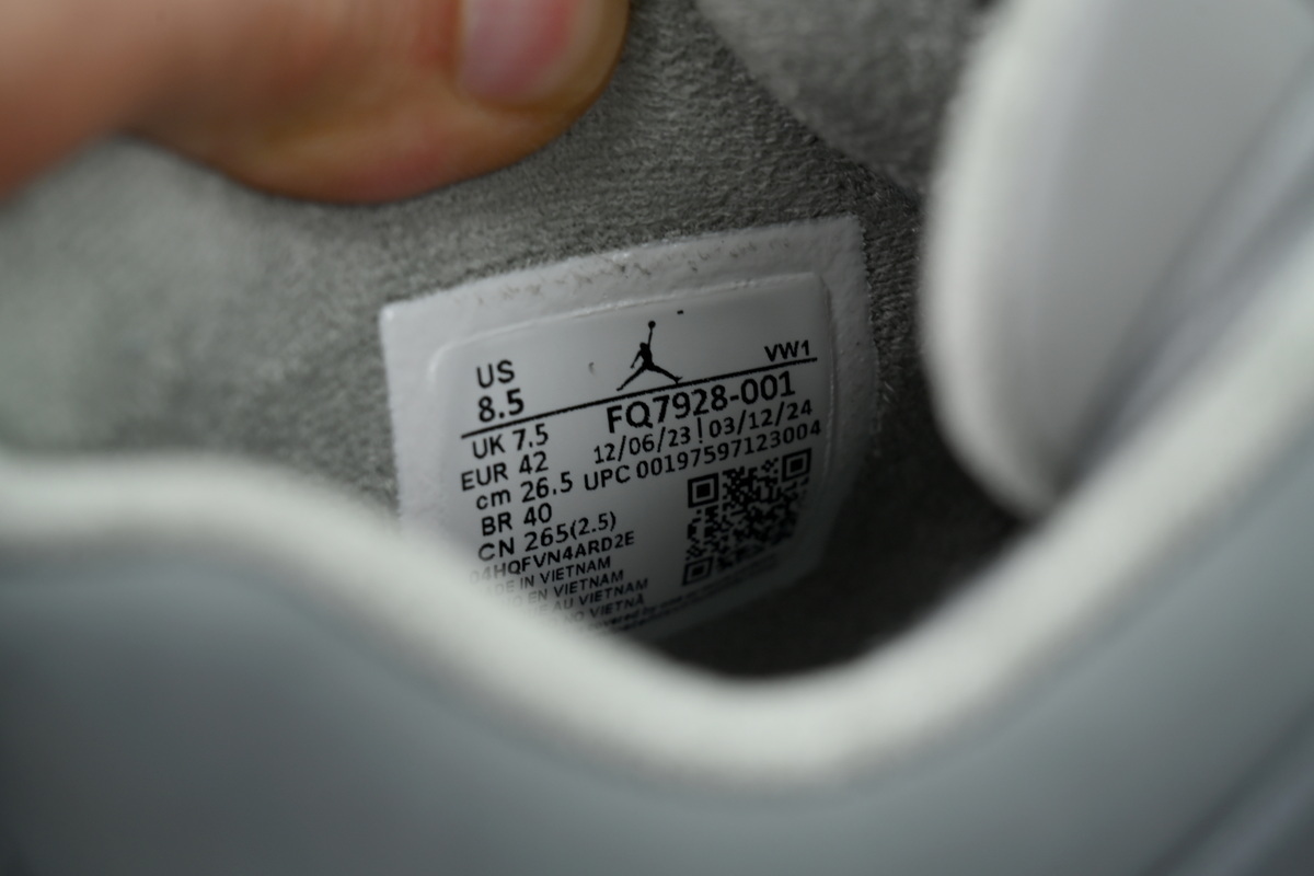 Special offer Batch Air Jordan 4 Retro SE 'Wet Cement' FQ7928-001