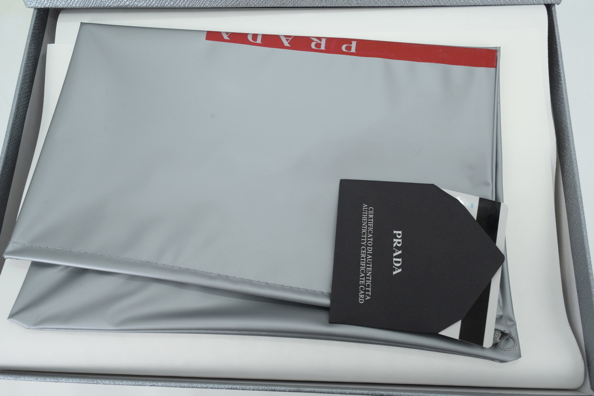 Prada America's Cup Rubber Grey