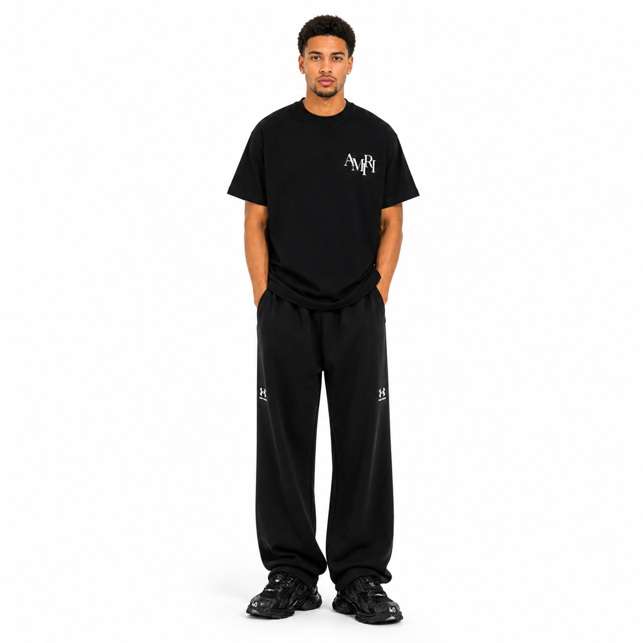 Amiri T-Shirt 677 + Balenciaga Under Armour Baggy Sweat Pants Black