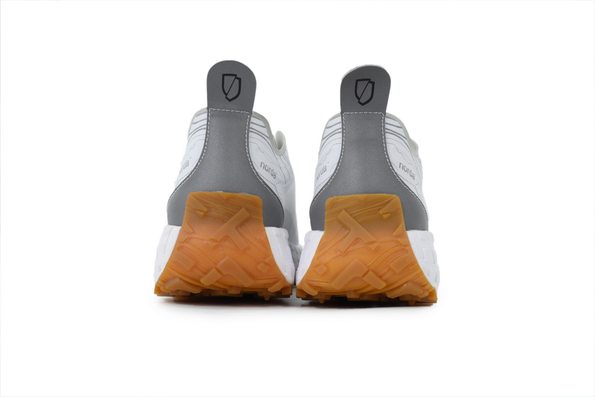 norda 001A G+ WHT GUM