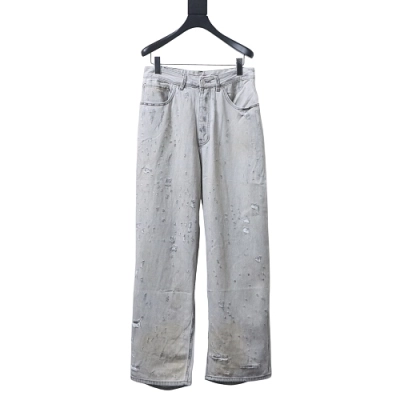 Balenciaga 24FW White Distressed Jeans 02