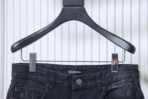 Balenciaga 25FW Distressed Jeans Black
