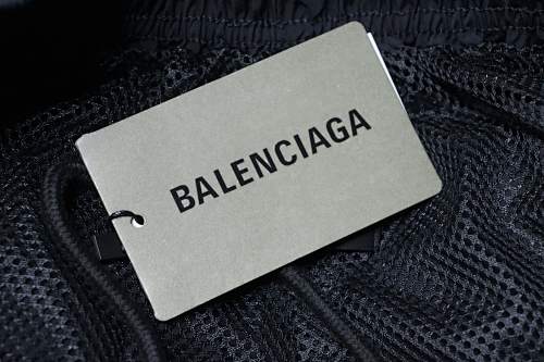 Balenciaga BLCG 26SS 3M Black and Red Embroidered Hooded Sweatpants