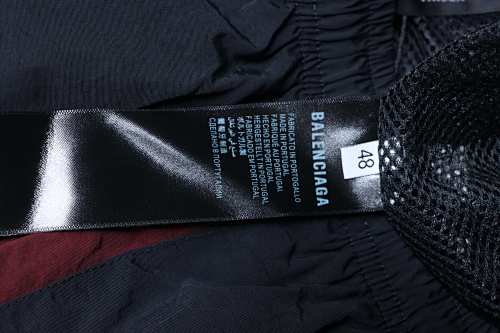 Balenciaga BLCG 26SS 3M Black and Red Embroidered Hooded Sweatpants
