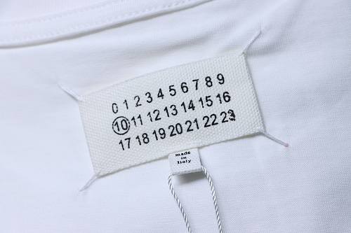 Maison Margiela Digital Calendar Embroidery T-shirt