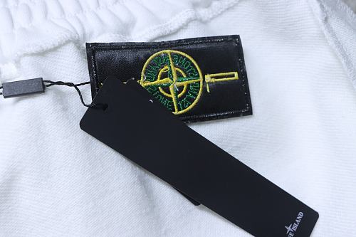 Stone Island Shorts White H170