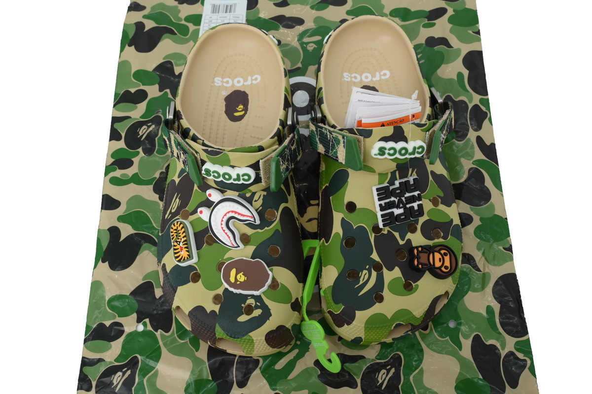 Crocs Classic Clog A Bathing Ape ABC Camo Green PB 250613