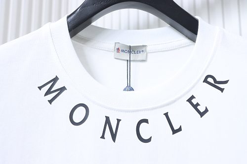 Moncler 26ss Short-Sleeve T-Shirt with Lettering Print on the Collar White
