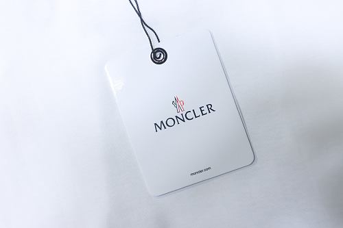 Moncler 26ss Short-Sleeve T-Shirt with Lettering Print on the Collar White