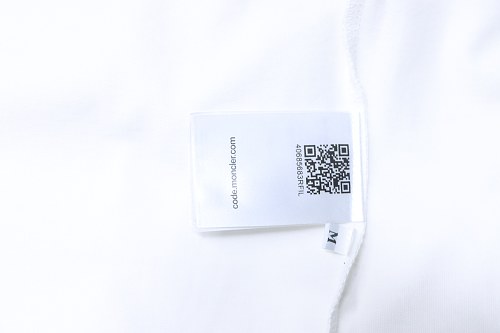 Moncler 26ss Short-Sleeve T-Shirt with Lettering Print on the Collar White