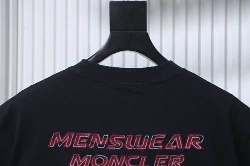 Moncler 26SS Front and Back Appliqué Embroidery T-Shirt Black