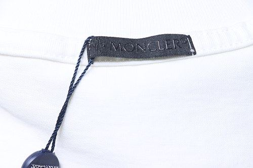 Moncler 26SS Front and Back Appliqué Embroidery T-Shirt White
